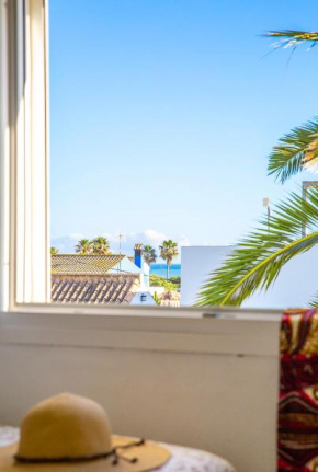 Casara Dos - 2 Dormitorios - Torre con Acceso Privado a la Playa de Zahora, Zahora
